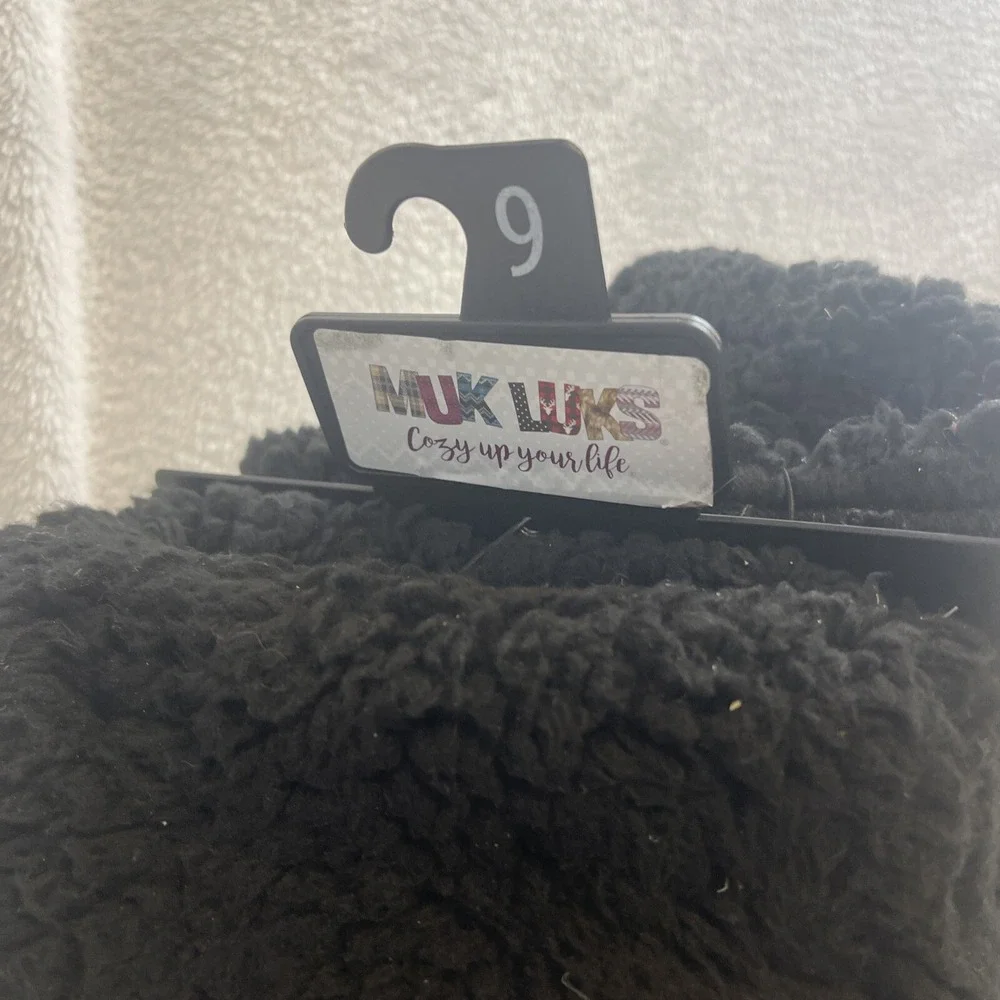 MUK LUKS Cozy Knit Booties‎ Womens Size 9 Black Fuzzy Slipper Boots